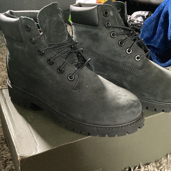 Boys youth Timberland boots - Picture 2 of 8